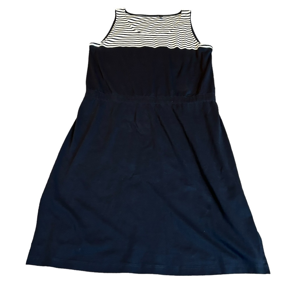 THEORY htf Taylor classic tee dress